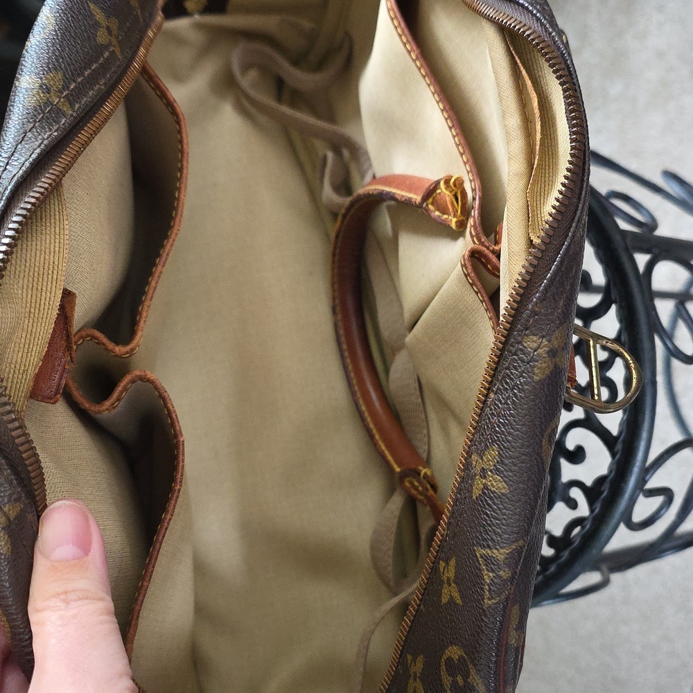 Louis Vuitton Brown Monogram Travel Bag, Project. No Handles Attached. REDUCTION - Picture 5 of 12